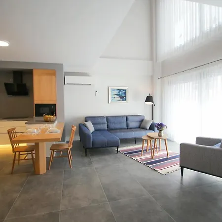 Hotel Krem Marin *