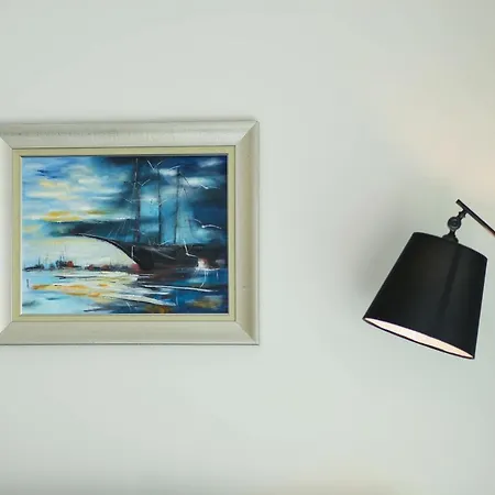 Krem Marin Apartment *