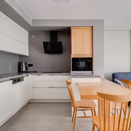 Krem Marin Apartment *
