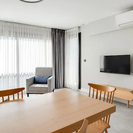 Krem Marin Apartment *